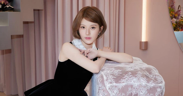 Triệu Lộ Tư  - Ảnh 1.