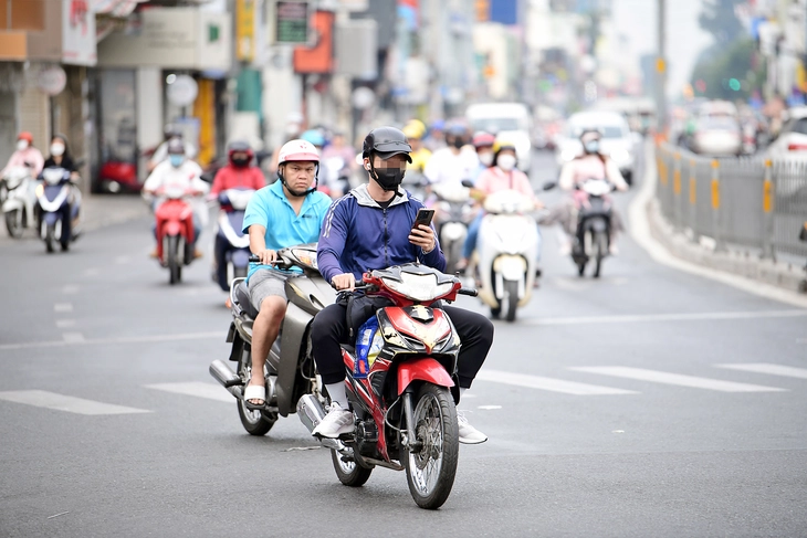 lái xe - Ảnh 1.