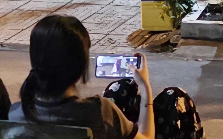 Khủng hoảng tâm lý, thứ làm dịu cơn đau không nằm trong màn hình  - Ảnh 4.