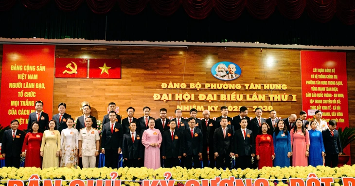 Bí thư quận 7 cũ làm bí thư phường Tân Hưng - Ảnh 5.
