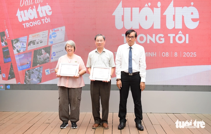 Tuổi Trẻ và bạn đọc gắn bó như hình với bóng - Ảnh 2. Tuổi Trẻ và bạn đọc gắn bó như hình với bóng - Ảnh 3.