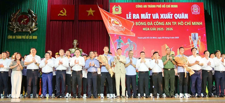 CLB Công An TP.HCM quyết trở lại thời vàng son - Ảnh 1. công an tp.hcm - Ảnh 1.