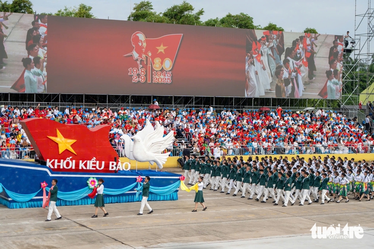 kiều bào - Ảnh 1.
