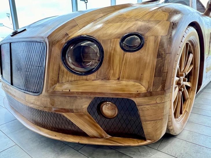 Bentley - Ảnh 7.