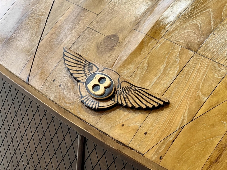 Bentley - Ảnh 8.