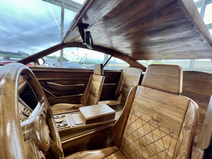 Bentley - Ảnh 15.