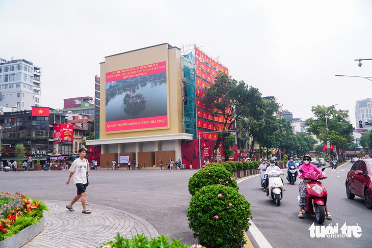 Viện Quy hoạch kiến trúc đô thị lên tiếng về ý tưởng thiết kế quảng trường Đông Kinh - Nghĩa Thục - Ảnh 2.