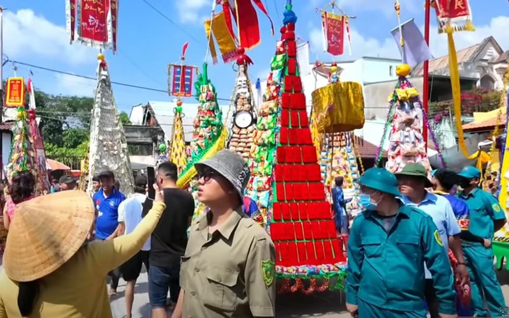 Từ sinh viên Bách khoa đến 'chủ tịch giả nghèo': Cái kết bất ổn của Đức SVM - Ảnh 5.