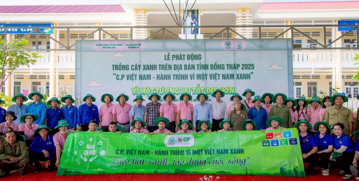 C.P. Việt Nam hoàn thành trồng 1 triệu cây xanh - Ảnh 1.