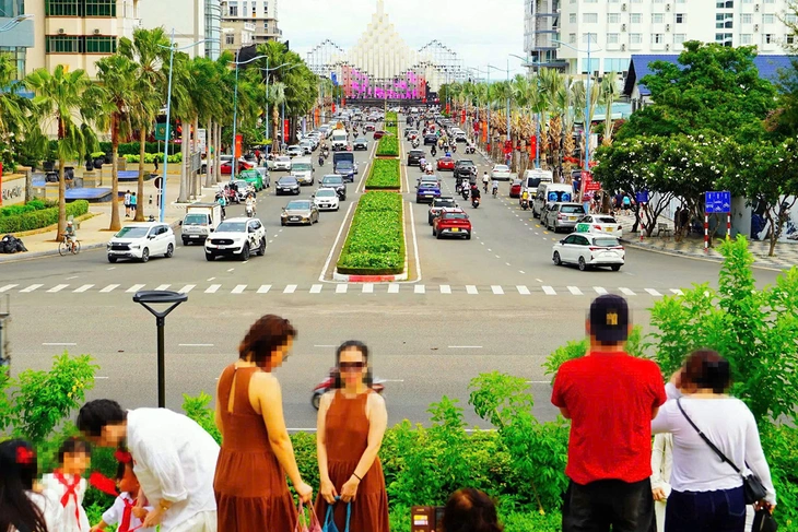 Phường Vũng Tàu chấn chỉnh cảnh quan đô thị, lập bãi giữ xe tạm khu vực Bãi Sau- Ảnh 1. Phường Vũng Tàu chấn chỉnh cảnh quan đô thị, lập bãi giữ xe tạm khu vực Bãi Sau - Ảnh 1.