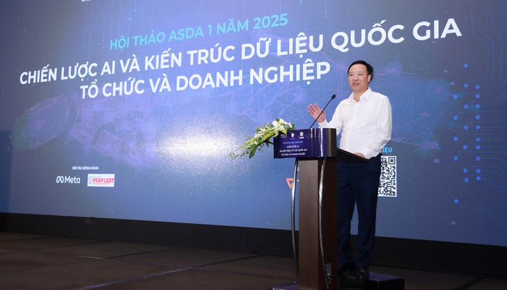 Việt Nam muốn dẫn đầu Đông Nam Á về AI, cần sớm ban hành luật - Ảnh 3.