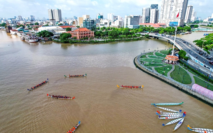 Sau sáp nhập, TP.HCM đặt mục tiêu phát triển đường thủy dẫn đầu cả nước - Ảnh 1.