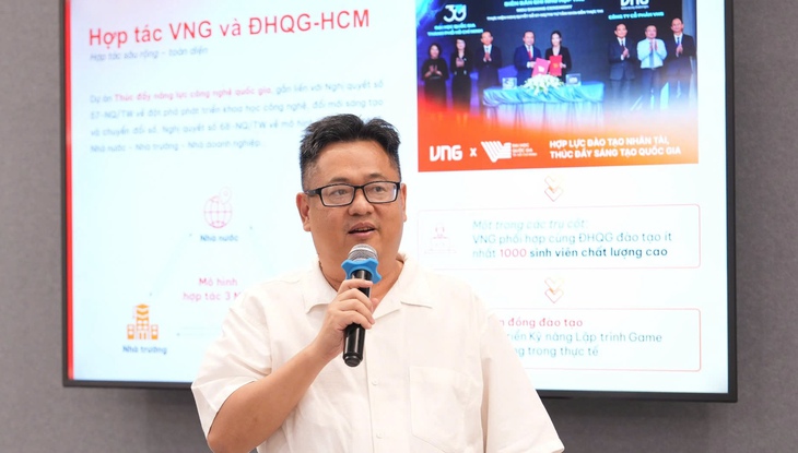 Sinh viên học tại doanh nghiệp làm game phát hành toàn cầu- Ảnh 1. Sinh viên học tại doanh nghiệp làm game phát hành toàn cầu - Ảnh 1.