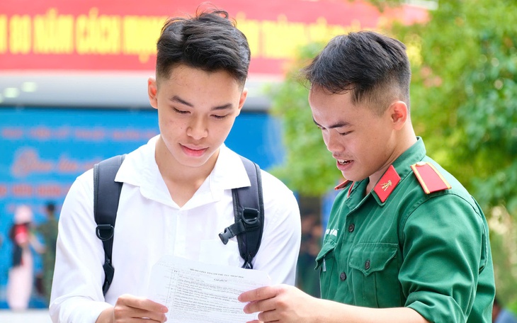 53 học viên Học viện Kỹ thuật quân sự tốt nghiệp loại giỏi - Ảnh 2.