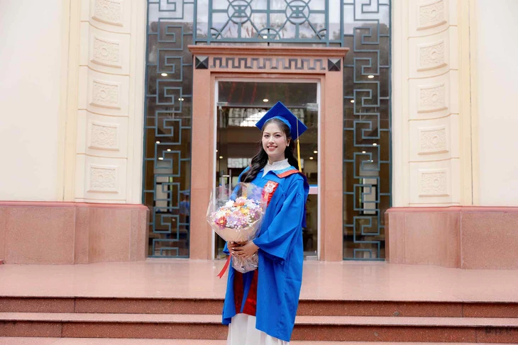 Nữ bác sĩ nội trú chuyên ngành y học hạt nhân không bỏ cuộc dù nước mắt ướt gối - Ảnh 4.