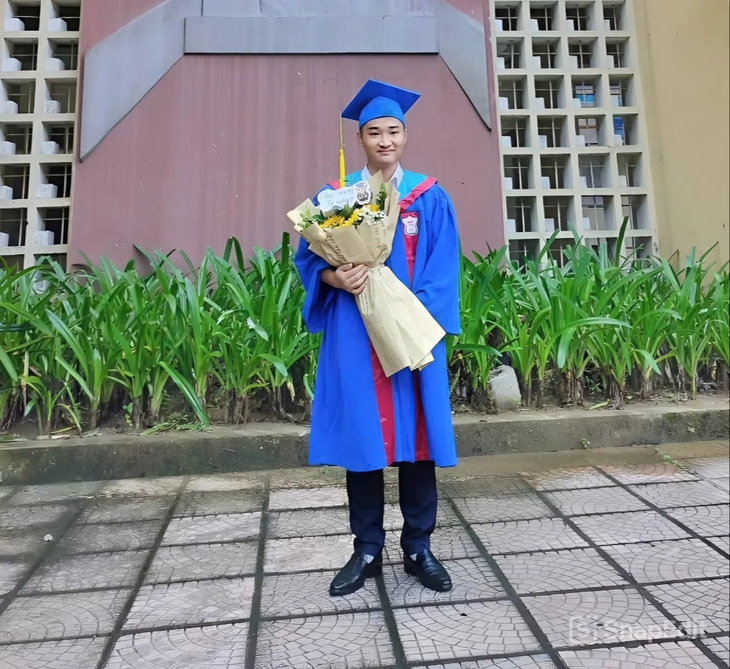 bác sĩ nội trú - Ảnh 1.