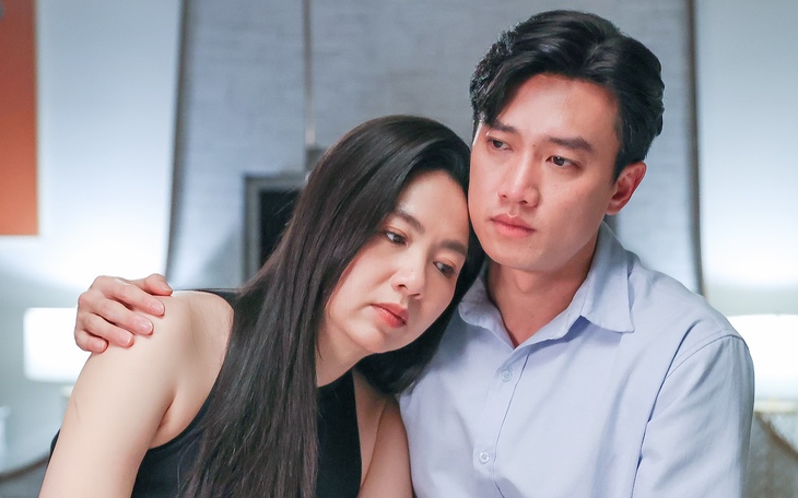 Quốc Trường cùng nghệ sĩ dừng tập Táo xuân vẫy cờ mừng đội tuyển Việt Nam chiến thắng  - Ảnh 2.