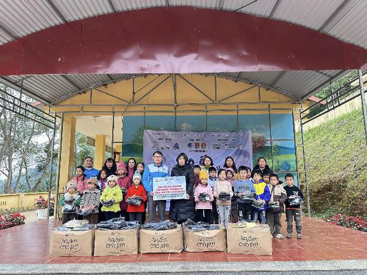 Dự án 'Care & Share' : Khi ‘cho đi là còn mãi’ trở thành kim chỉ nam - Ảnh 3.