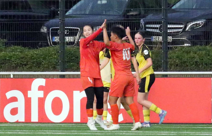 U17 nữ Việt Nam - Ảnh 2.
