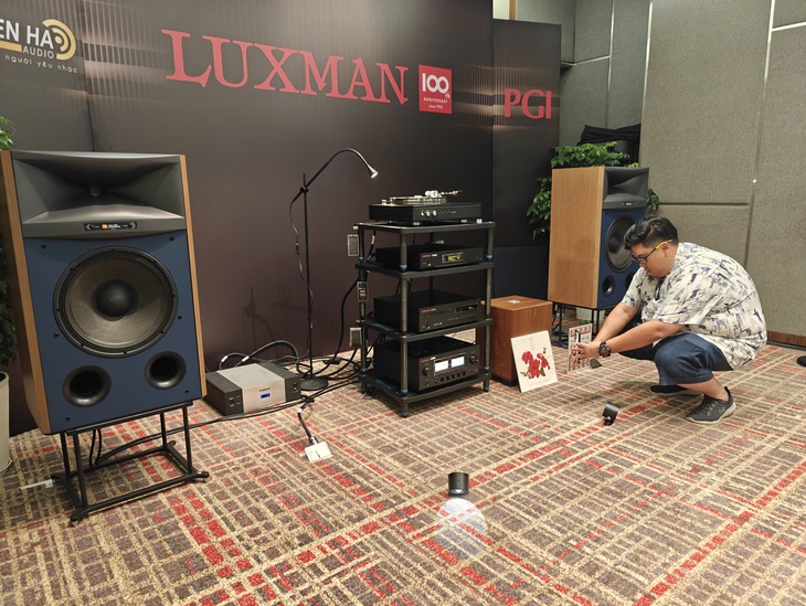 AVShow - Ảnh 2.
