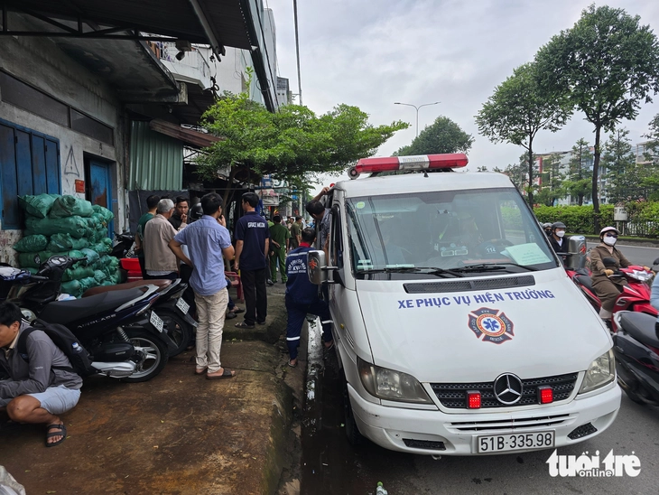 Cháy nhà ở đường Lê Quang Đạo, cụ già 84 tuổi thiệt mạng - Ảnh 3.