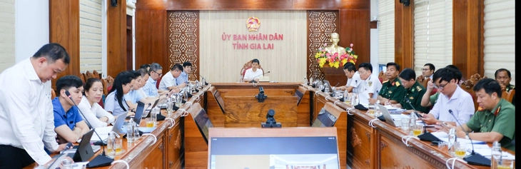 máy bay - Ảnh 1.