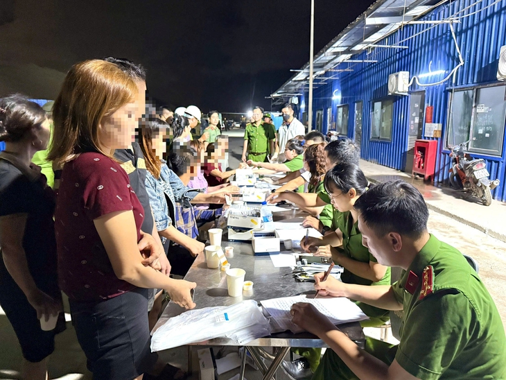 Kiểm tra hơn 1.600 công nhân ở Vũ Yên, phát hiện 19 người dương tính ma túy - Ảnh 1.