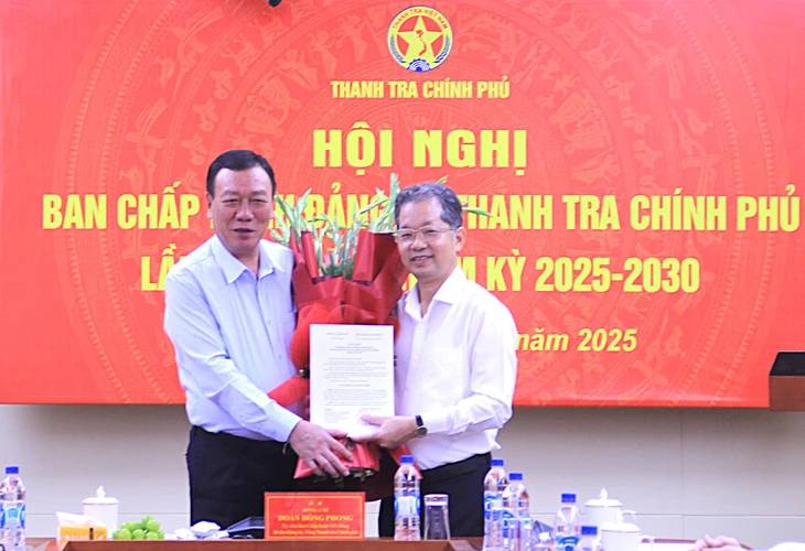 Nguyễn Văn Quảng - Ảnh 1.