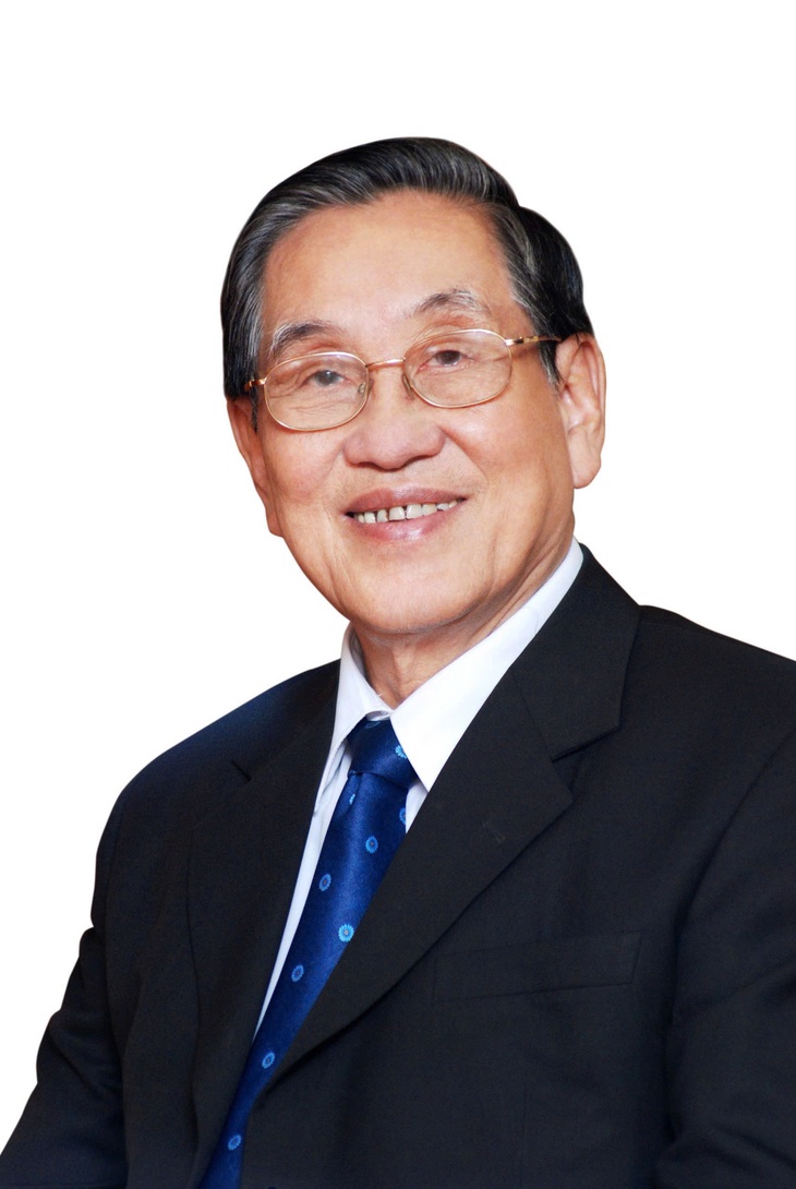 GS Nguyễn Đình Hối được trao Giải thưởng cống hiến trọn đời - Ảnh 2.