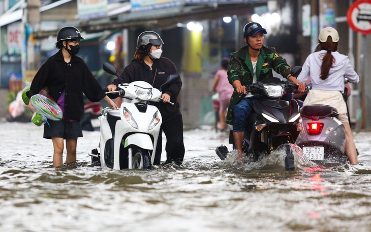 Thời tiết hôm nay 14-9: Nam Bộ mưa to, vùng biển phía Nam dông gió mạnh - Ảnh 4.