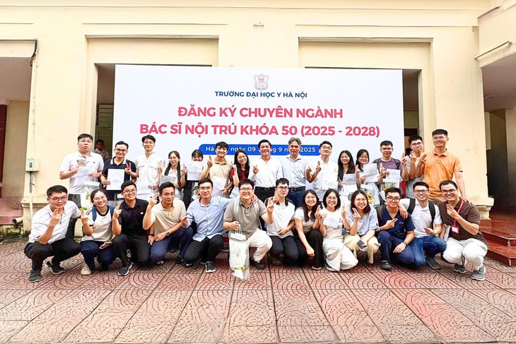 Bác sĩ nội trú: Sau màn gọi tên gây ‘bão’ sẽ là chặng đường đầy thử thách - Ảnh 1.