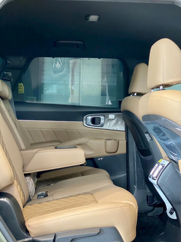 Kia Sorento - Ảnh 10.