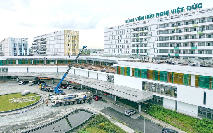 Quang cảnh hai bệnh viện Bạch Mai, Việt Đức cơ sở 2 trước 'hẹn' đi vào hoạt động trong năm nay - Ảnh 9.