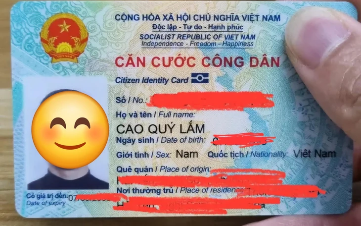 Ông chủ 'sộp ơi là sộp', tặng iPhone 17 cho cả công ty - Ảnh 3.