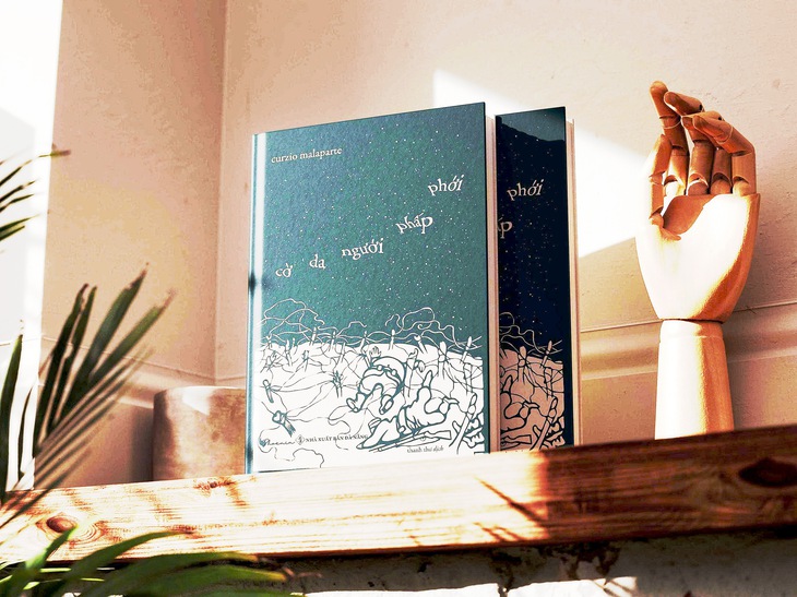 Cờ da người phấp phới - Ảnh 2.