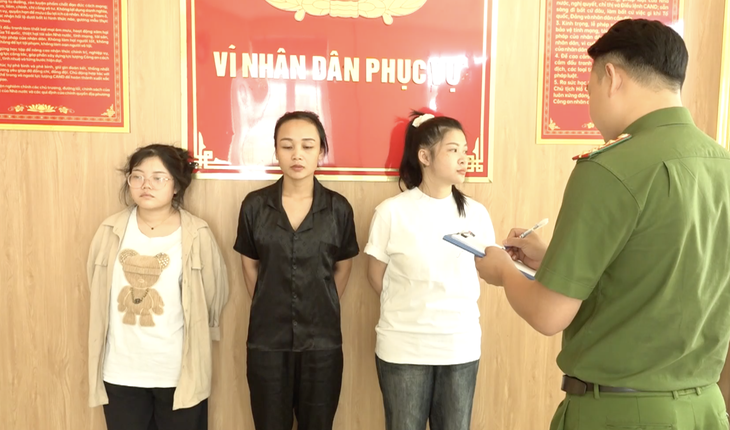 tam giác vàng - Ảnh 1.