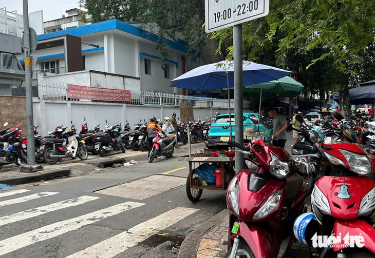 vỉa hè - Ảnh 5.
