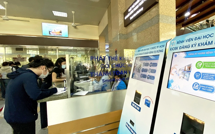 Bộ trưởng Bộ Y tế nói về miễn viện phí cơ bản toàn dân - Ảnh 3.