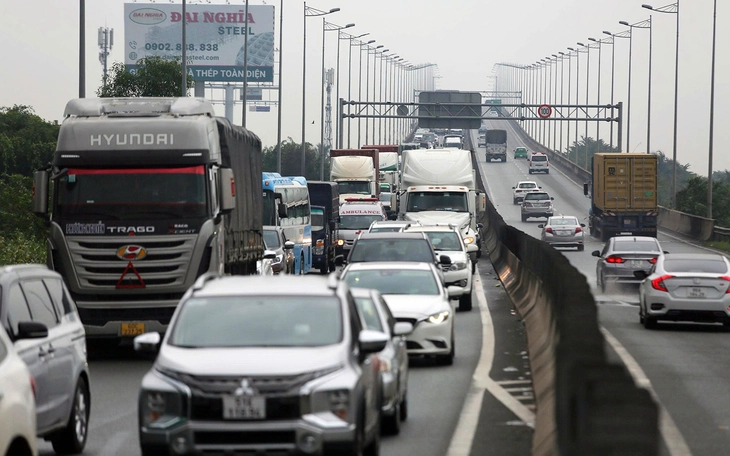 Thủ tướng: Thông tuyến cao tốc từ Cao Bằng tới Cà Mau năm 2025, gồm các trạm dừng  - Ảnh 2.