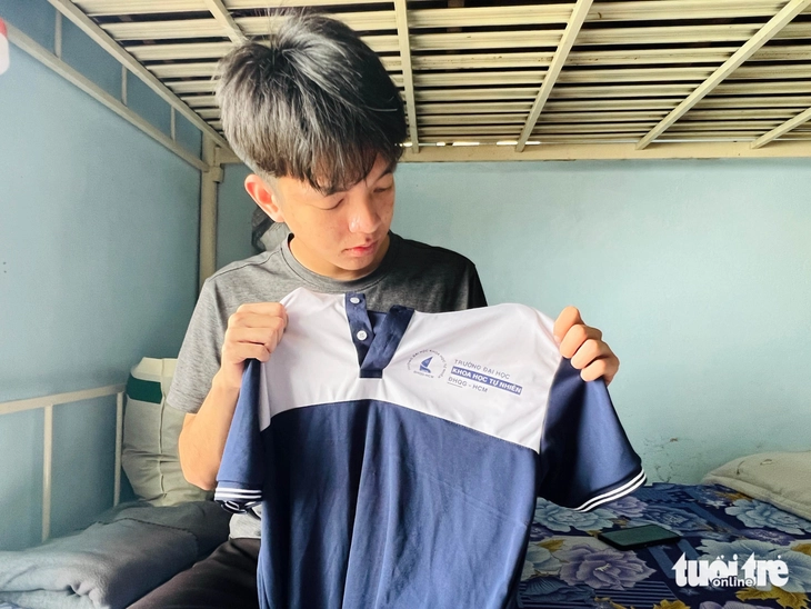 Từ chái nhà 'nghèo vô tận', nam sinh Đà Nẵng ‘chạm’ vào Đại học Quốc gia TP.HCM - Ảnh 3.