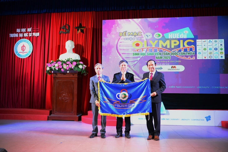 ĐH Duy Tân sẽ đăng cai Olympic sinh học sinh viên toàn quốc năm 2026 - Ảnh 2.