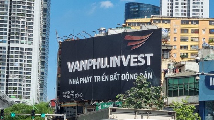 Văn Phú - Ảnh 1.