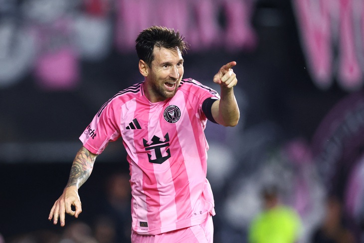 Messi tỏa sáng đưa Inter Miami trở lại cuộc đua vô địch - Ảnh 1.