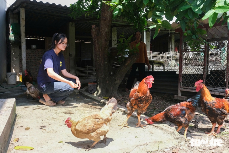 Không chọn được hoàn cảnh sinh ra, Ngọc Ánh làm công nhân kiếm học phí vào trường y danh giá - Ảnh 3.