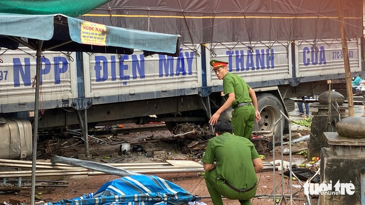 Vụ xe lao vào chợ khiến 3 người chết: Không phát hiện tài xế có nồng độ cồn, ma túy - Ảnh 1.