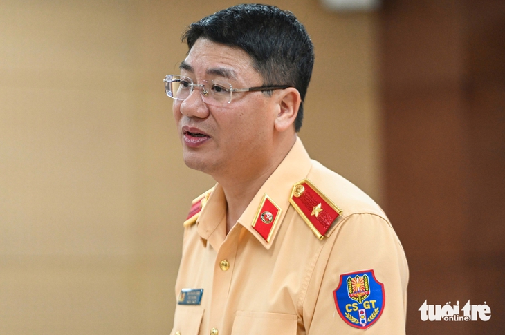 Cục trưởng Cảnh sát giao thông: 'Sẽ nghiên cứu để cao tốc có làn vượt riêng' - Ảnh 1.