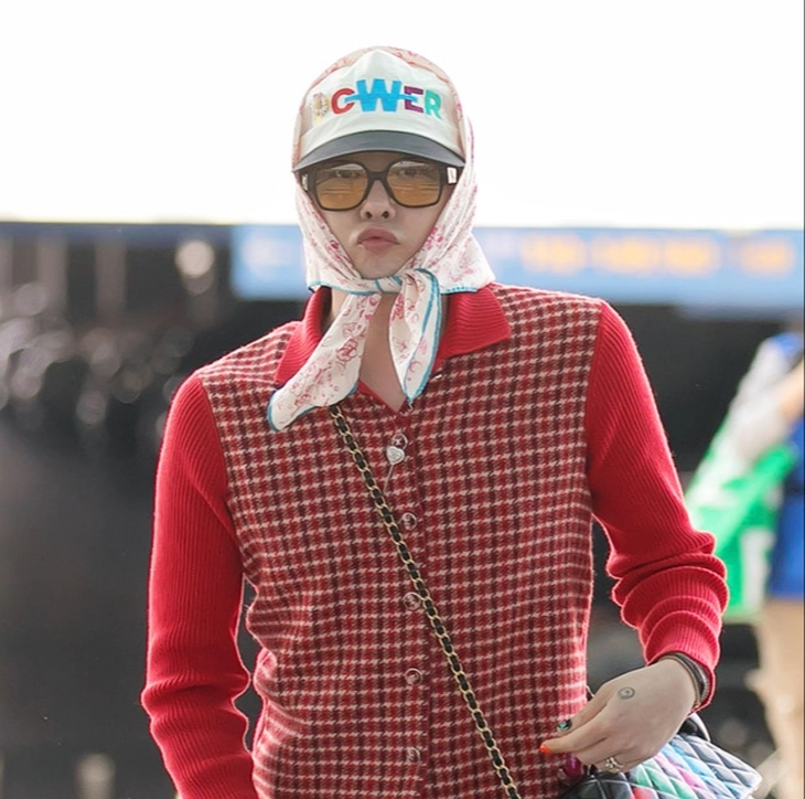 Danh hiệu Idol ăn ảnh nhất Hàn Quốc gọi tên G-Dragon - Ảnh 1. Danh hiệu Idol ăn ảnh nhất Hàn Quốc gọi tên G-Dragon - Ảnh 1.