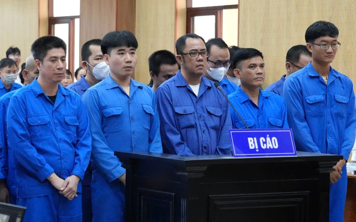 Bắt cựu cán bộ văn phòng đăng ký đất đai lợi dụng chức vụ, trốn 3 năm - Ảnh 2.
