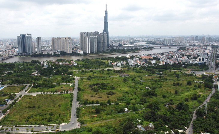 TP.HCM kiến nghị gỡ vướng xác định giá đất cụ thể cho gần 100 dự án - Ảnh 1.