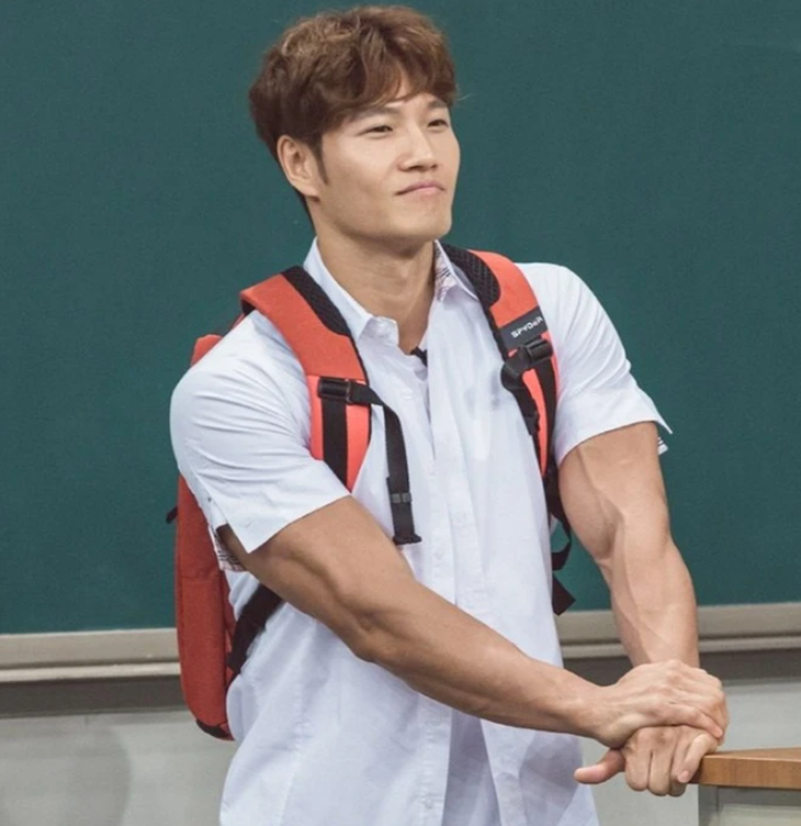 Heechul uất ức vì không được mời cưới, Kim Jong Kook lạnh lùng phán một câu khiến dư luận dậy sóng  - Ảnh 3.